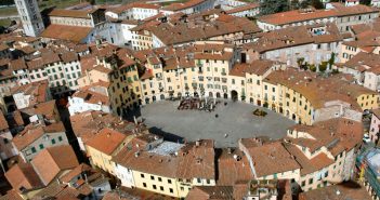Lucca piazza principale